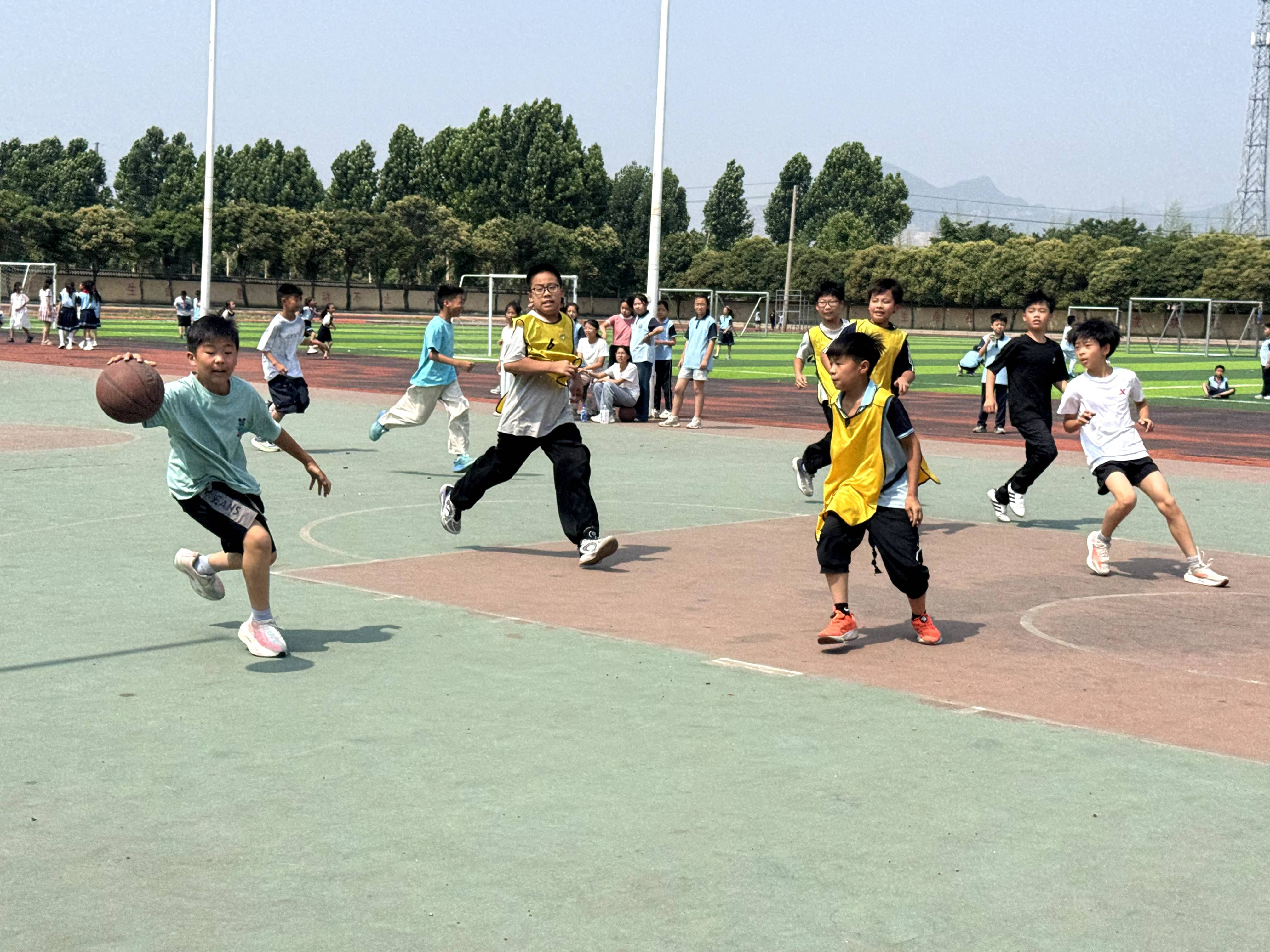济源：克井镇克井小学班级篮球联赛火热开赛
